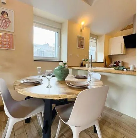 Modern Brand New 2br With 3 Beds In With Terrace Apartman Luxemburg